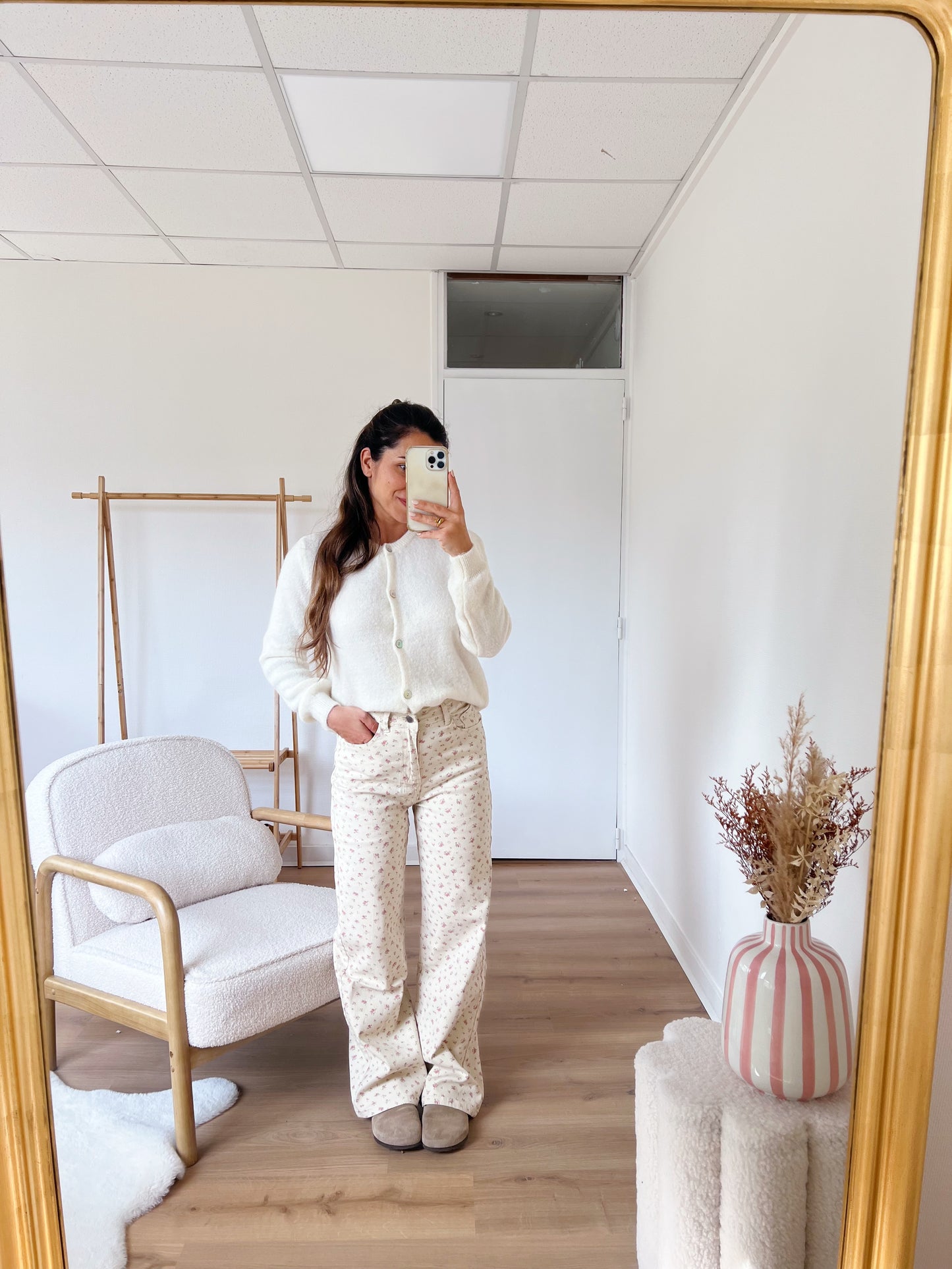 Jean flare Julia à petites fleurs roses