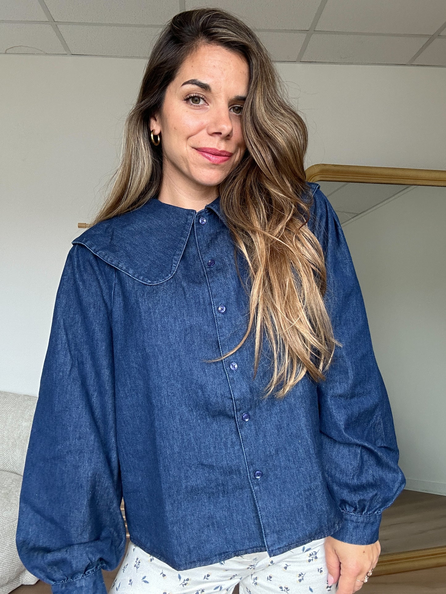 Blouse à col large denim Billie