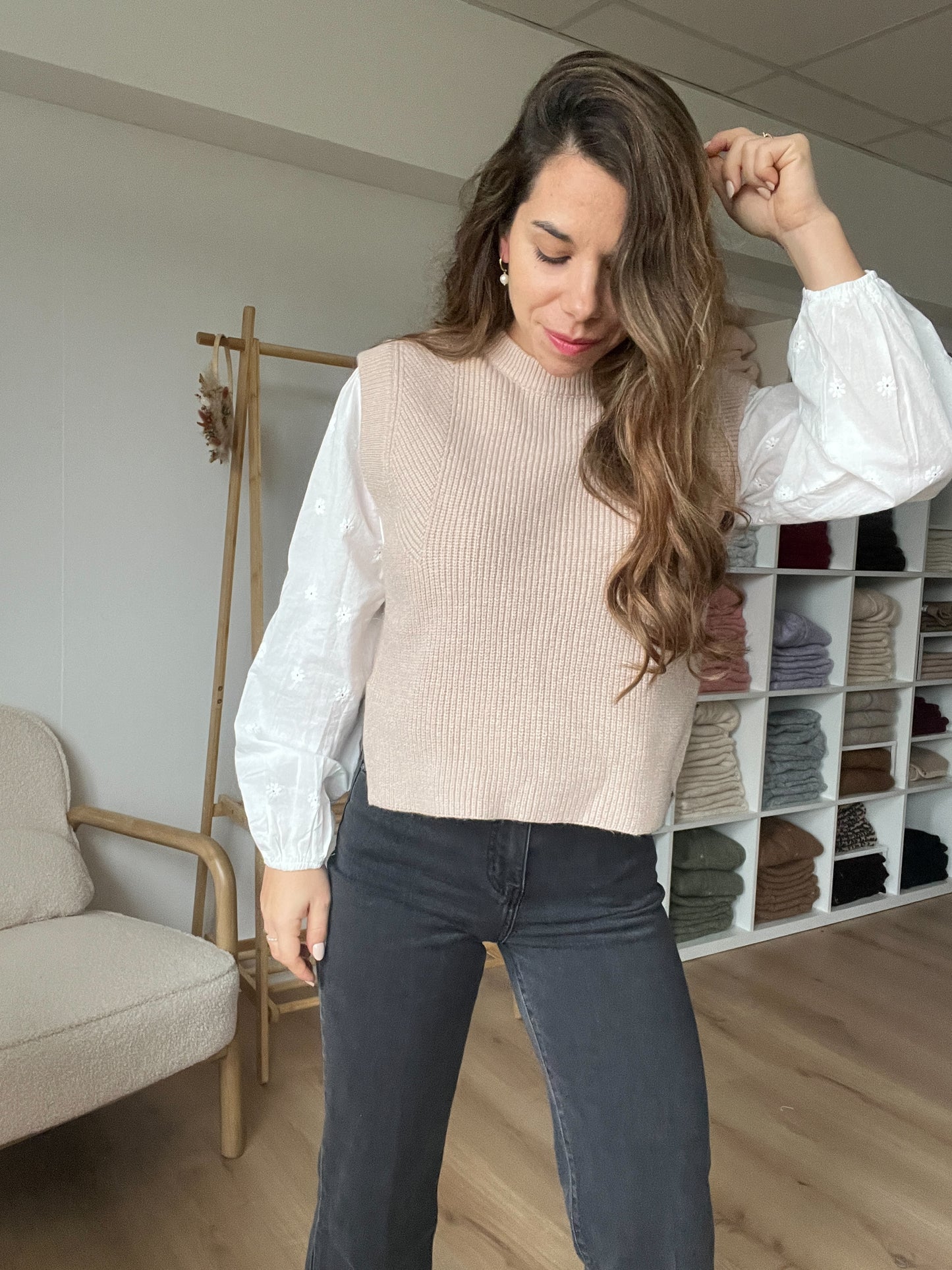 Pull sans manches Isaure beige rosé
