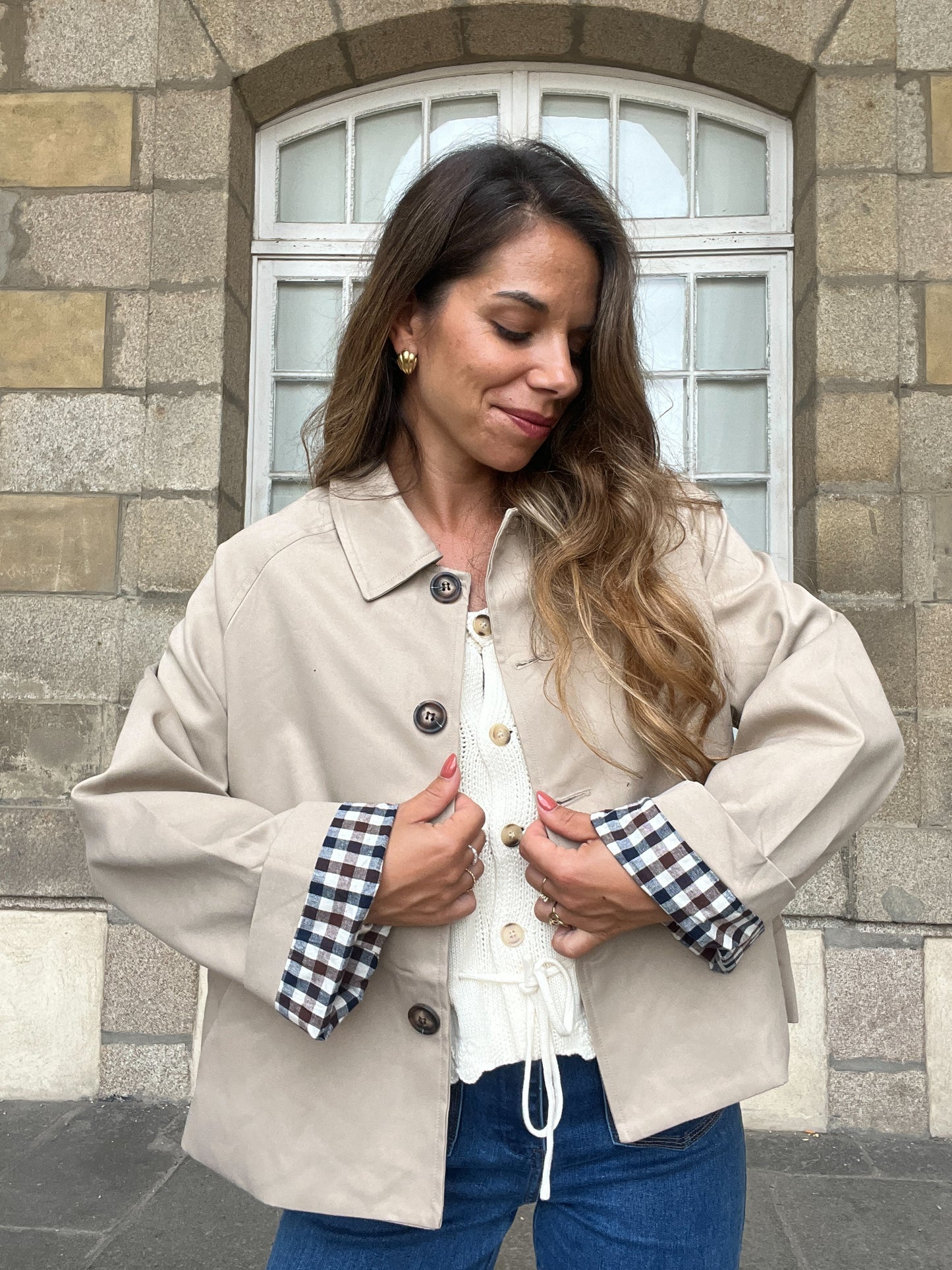 Trench court Dalia