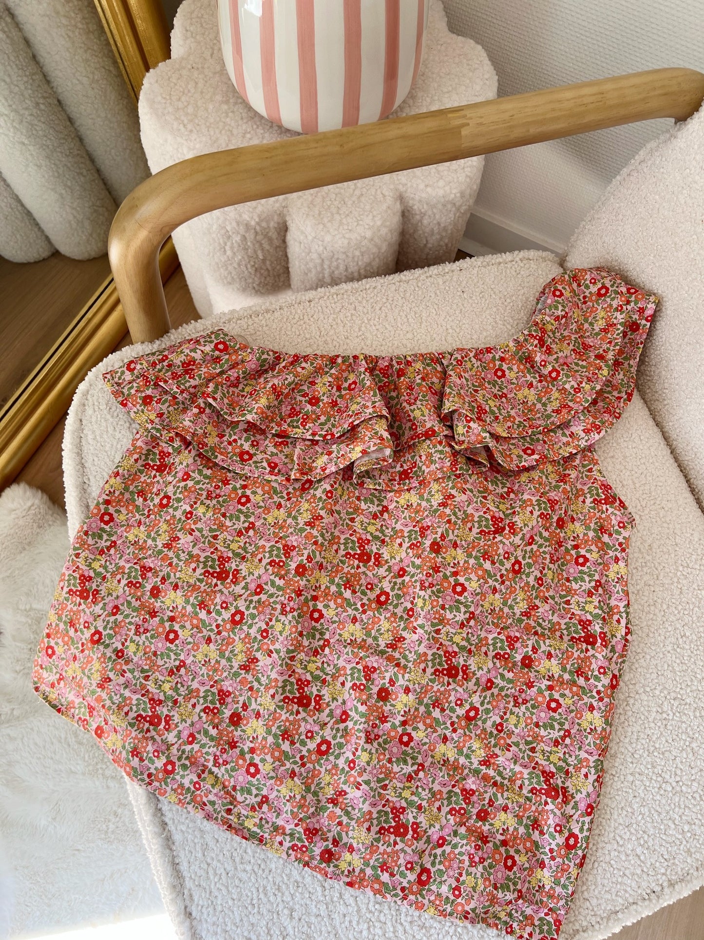 Top Ellie liberty
