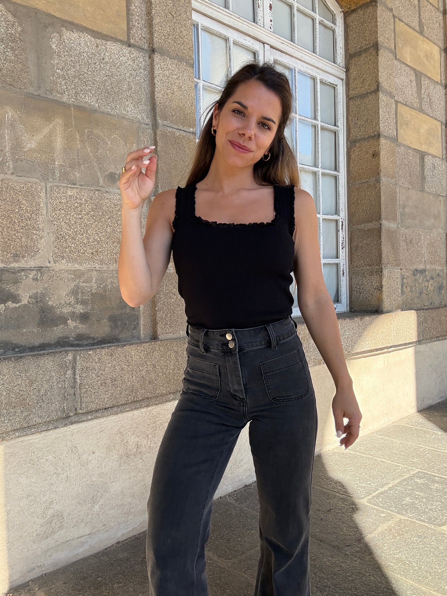 Top nora noir