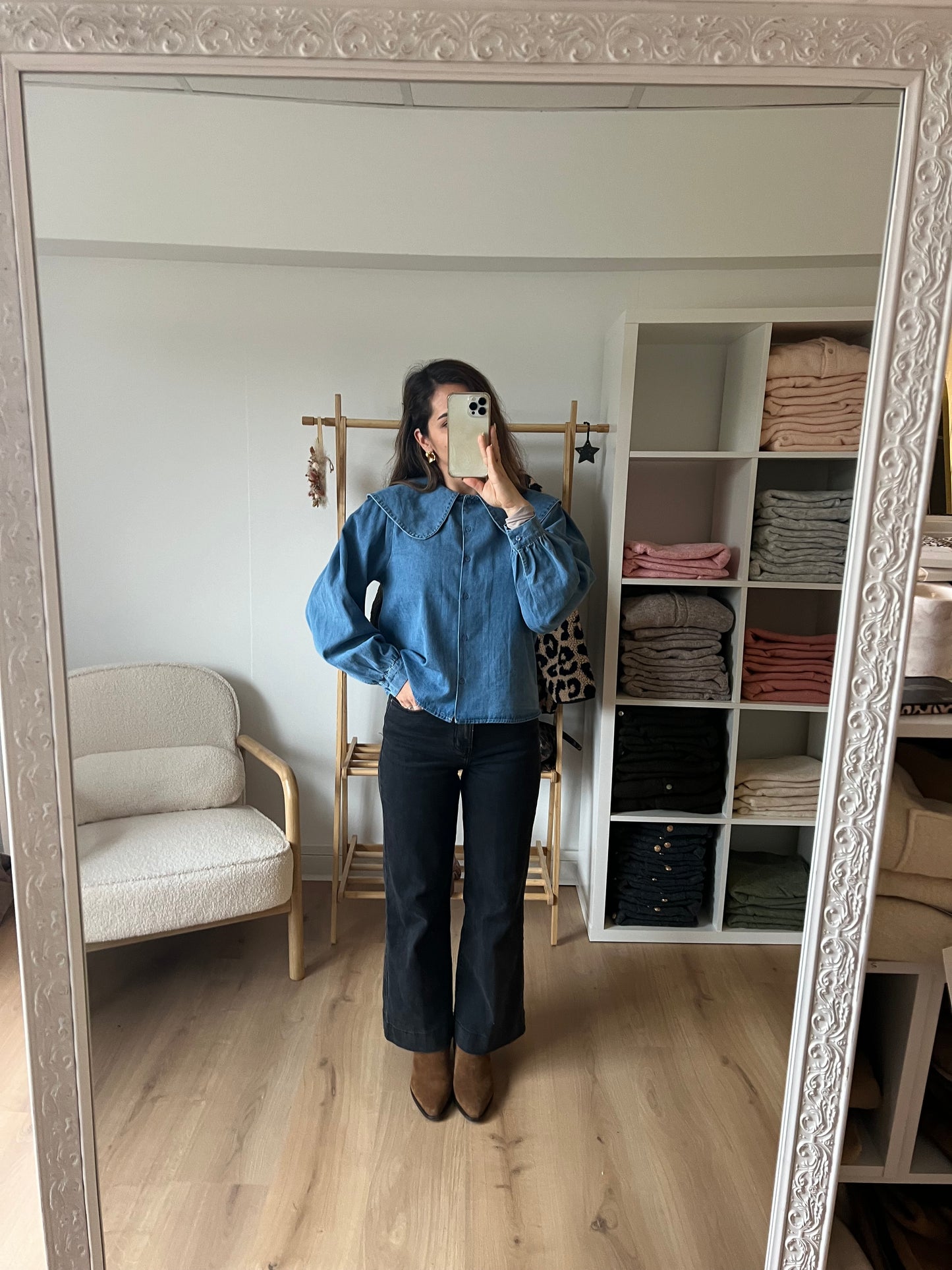 Blouse à col large denim clair Billie