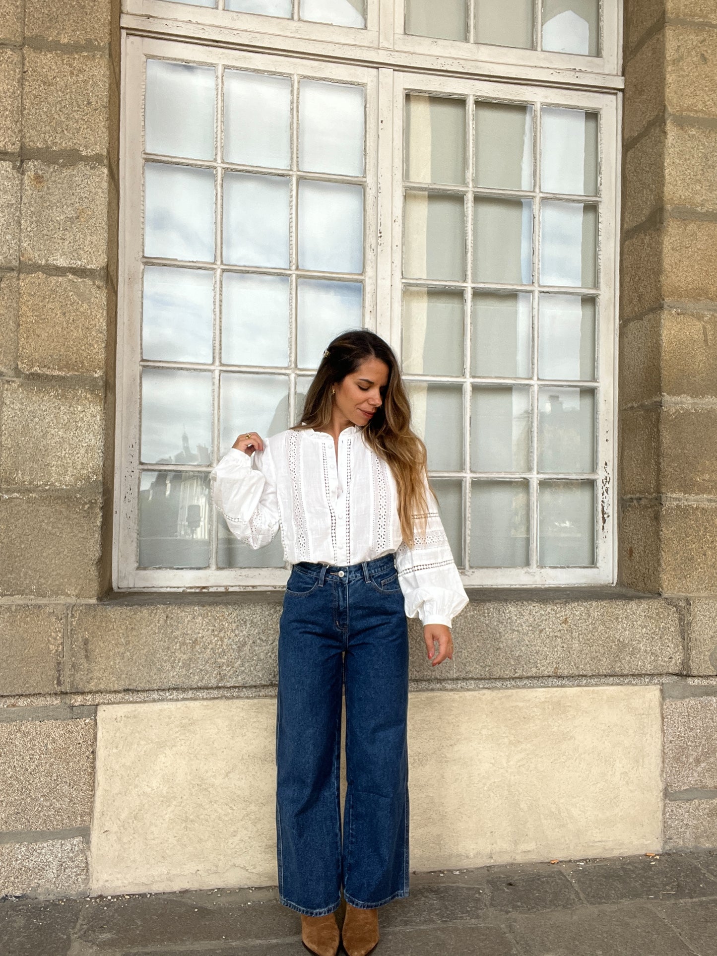 Blouse blanche avec des broderies Colombe