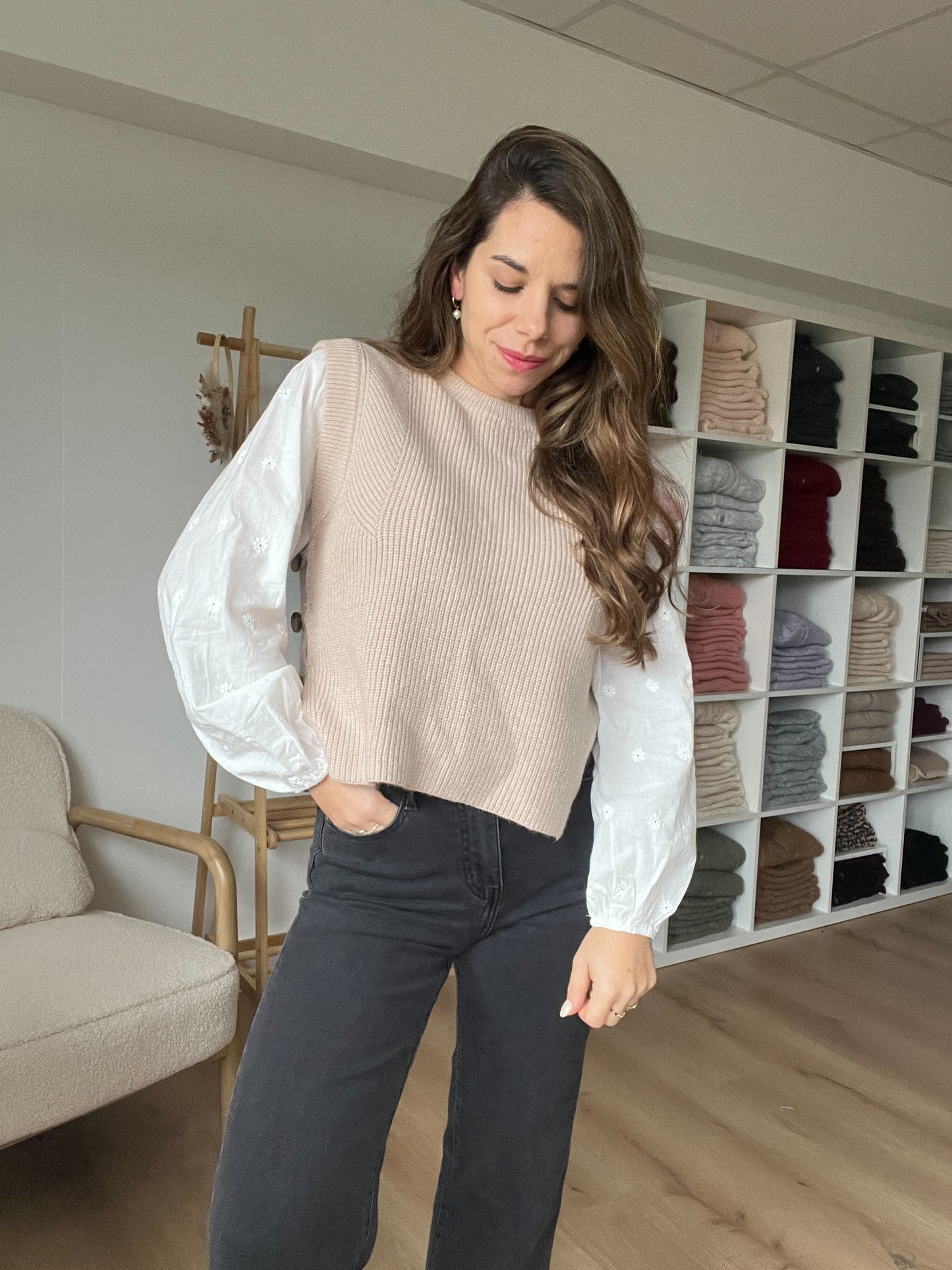 Pull sans manches Isaure beige rosé