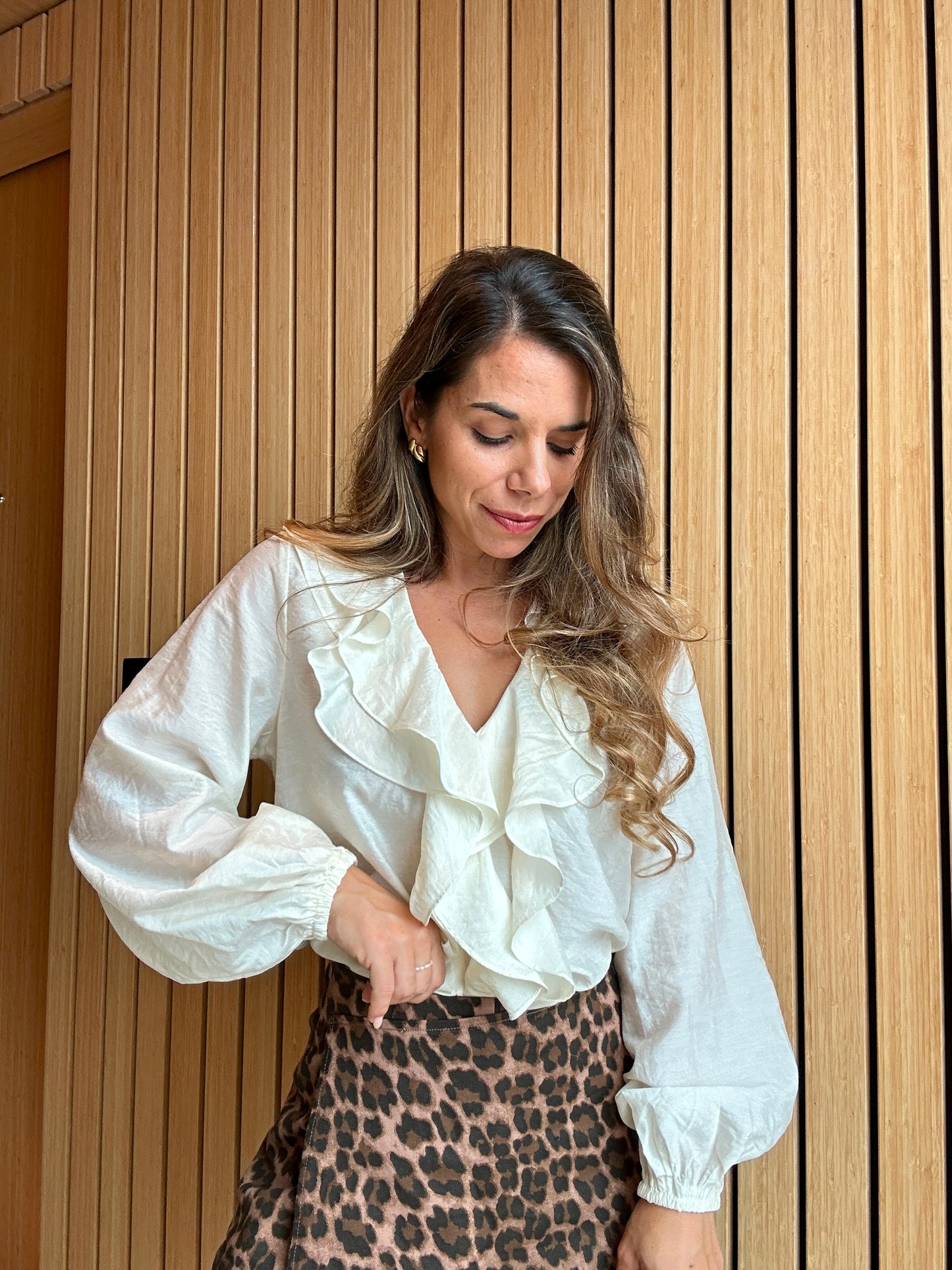 Blouse volantée écrue Adèle
