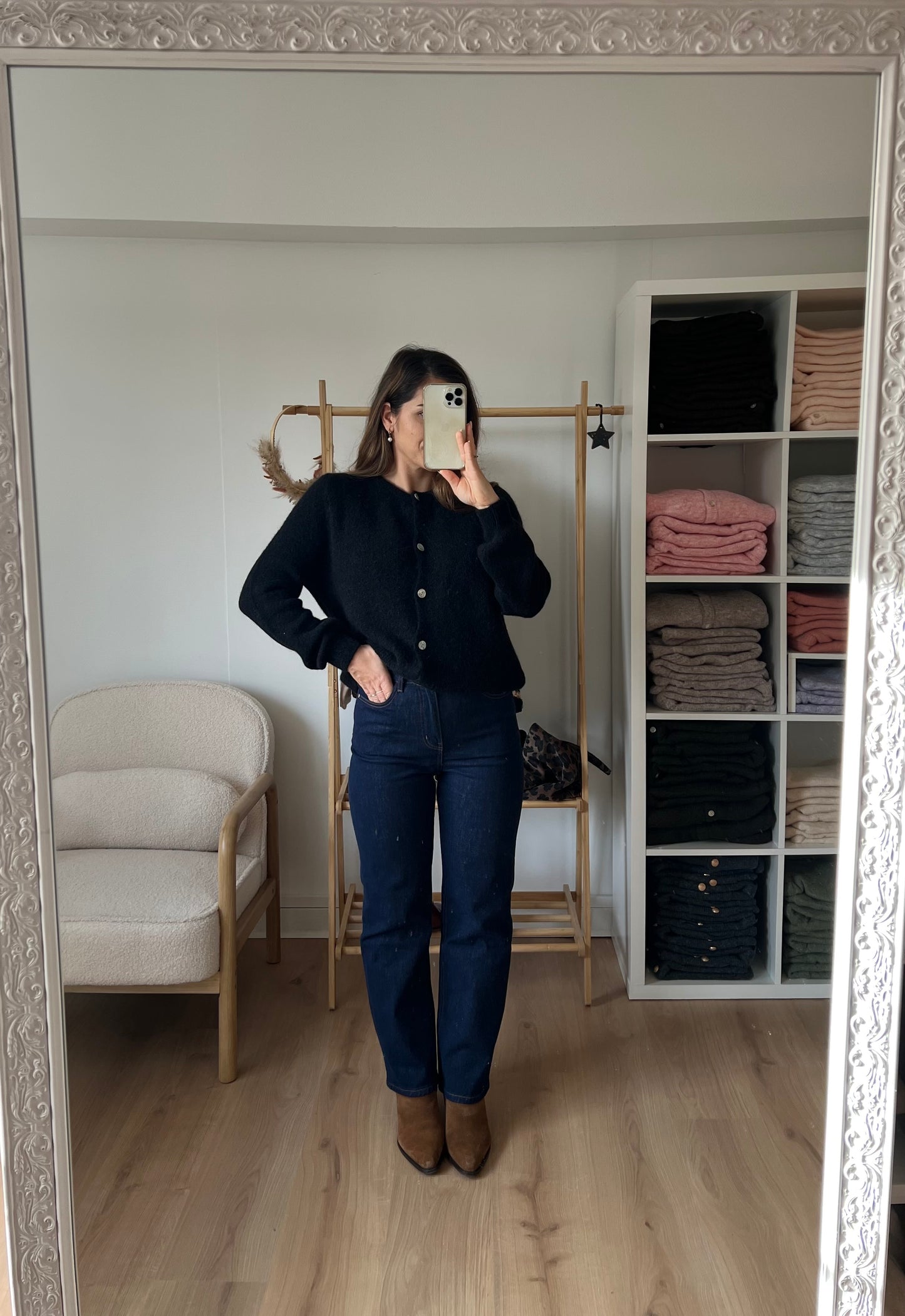 Maille en laine Léonie noire