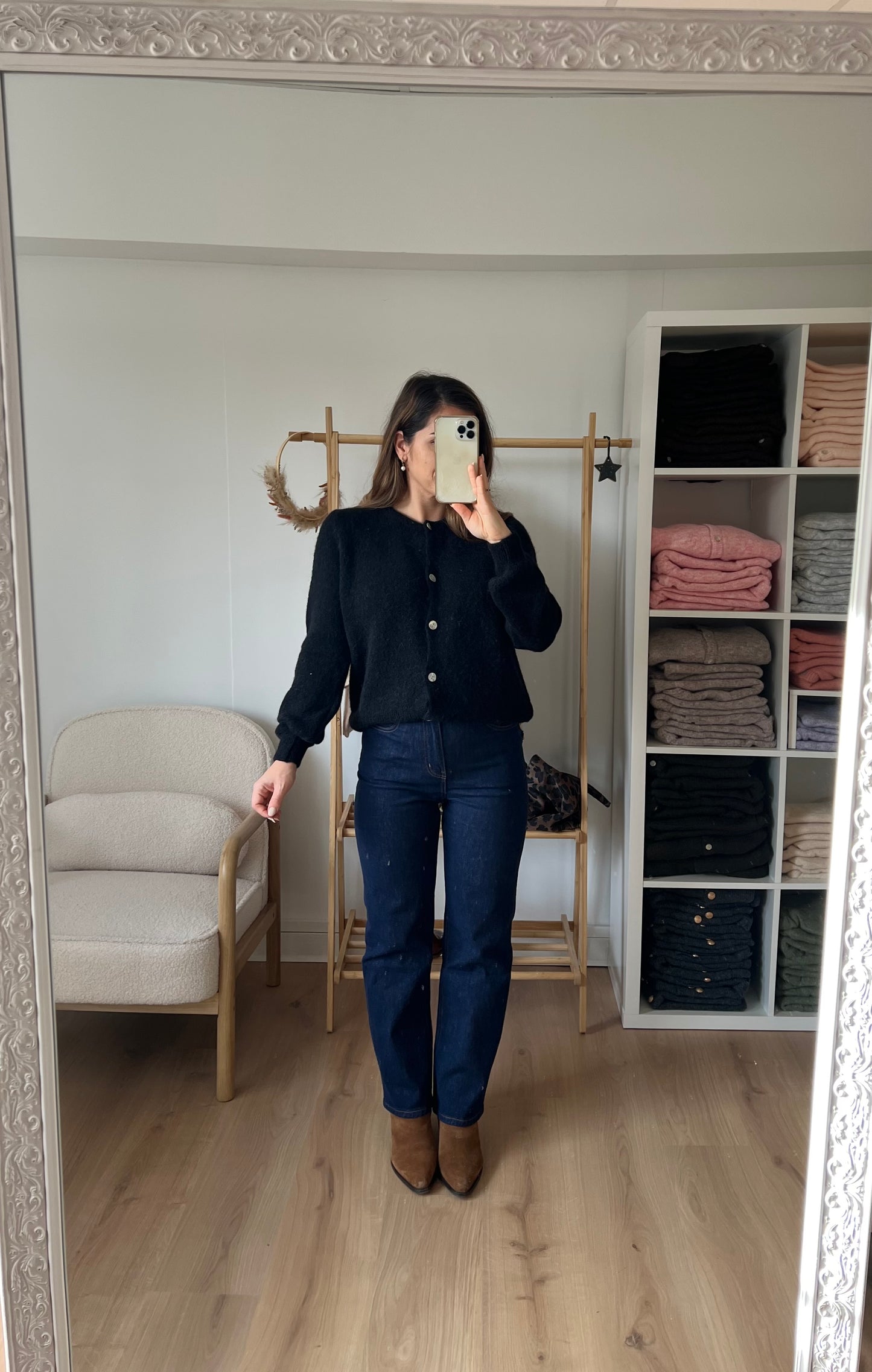 Maille en laine Léonie noire