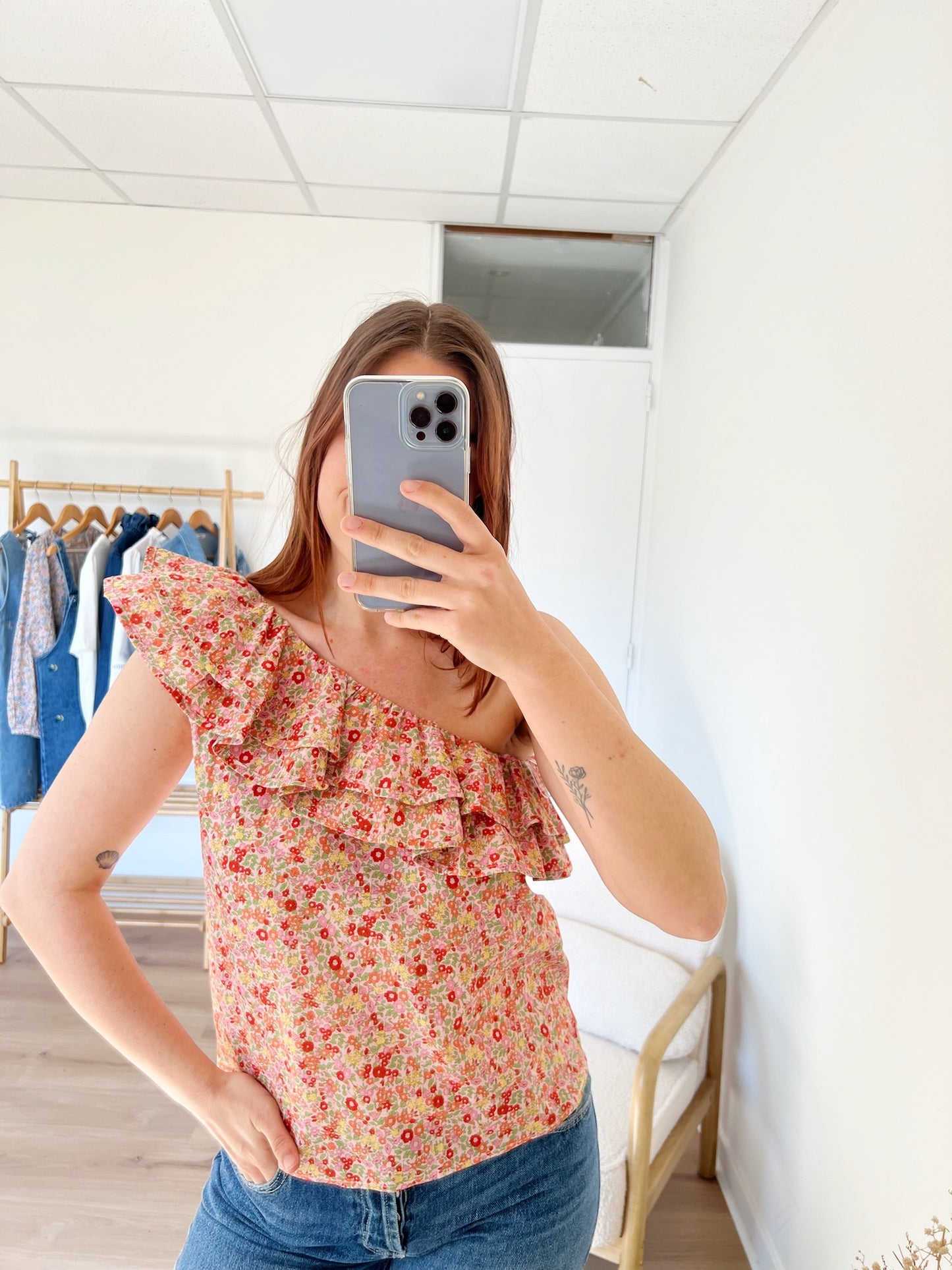 Top Ellie liberty