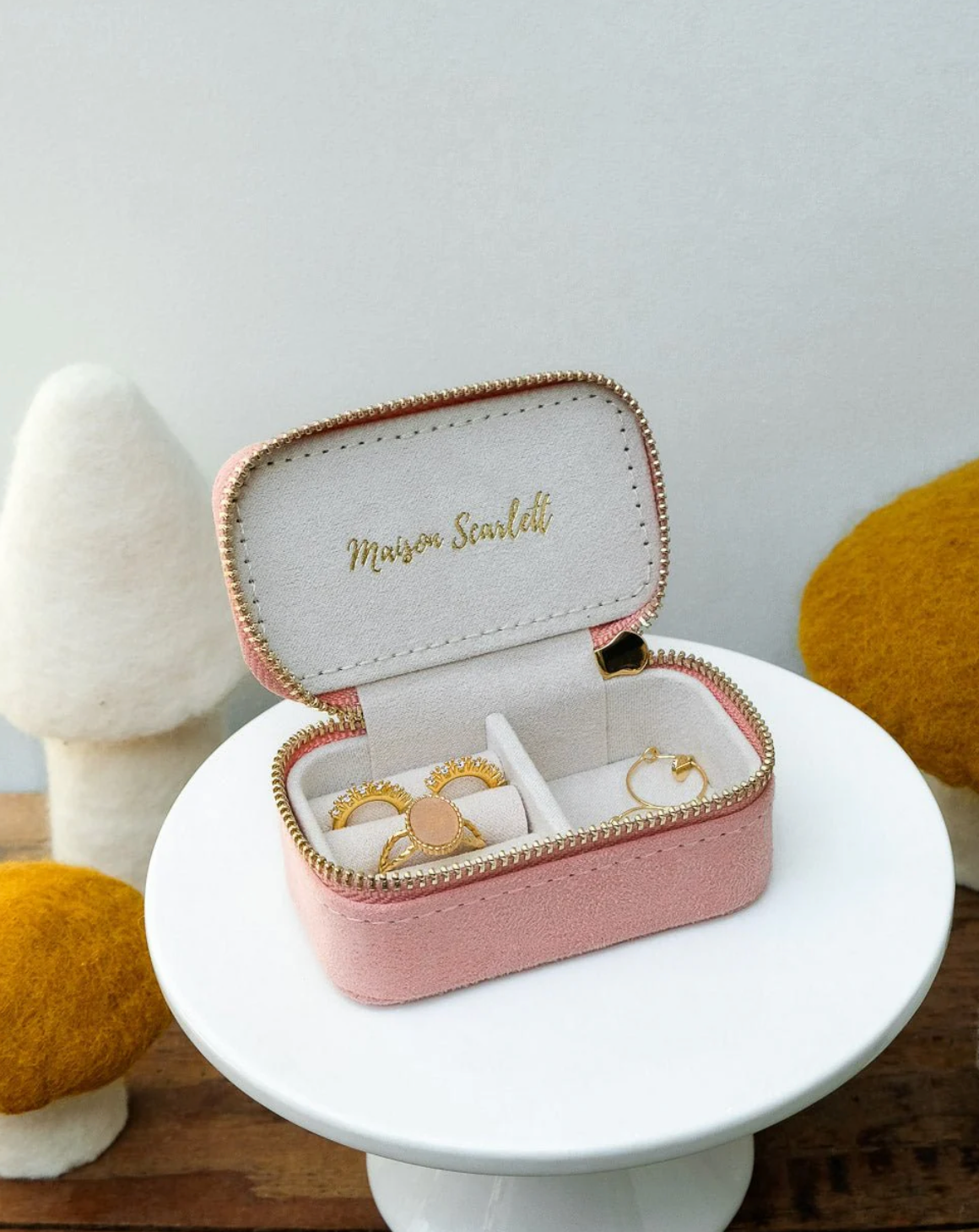 Mini boîte à bijoux de voyage Marie en velours rose