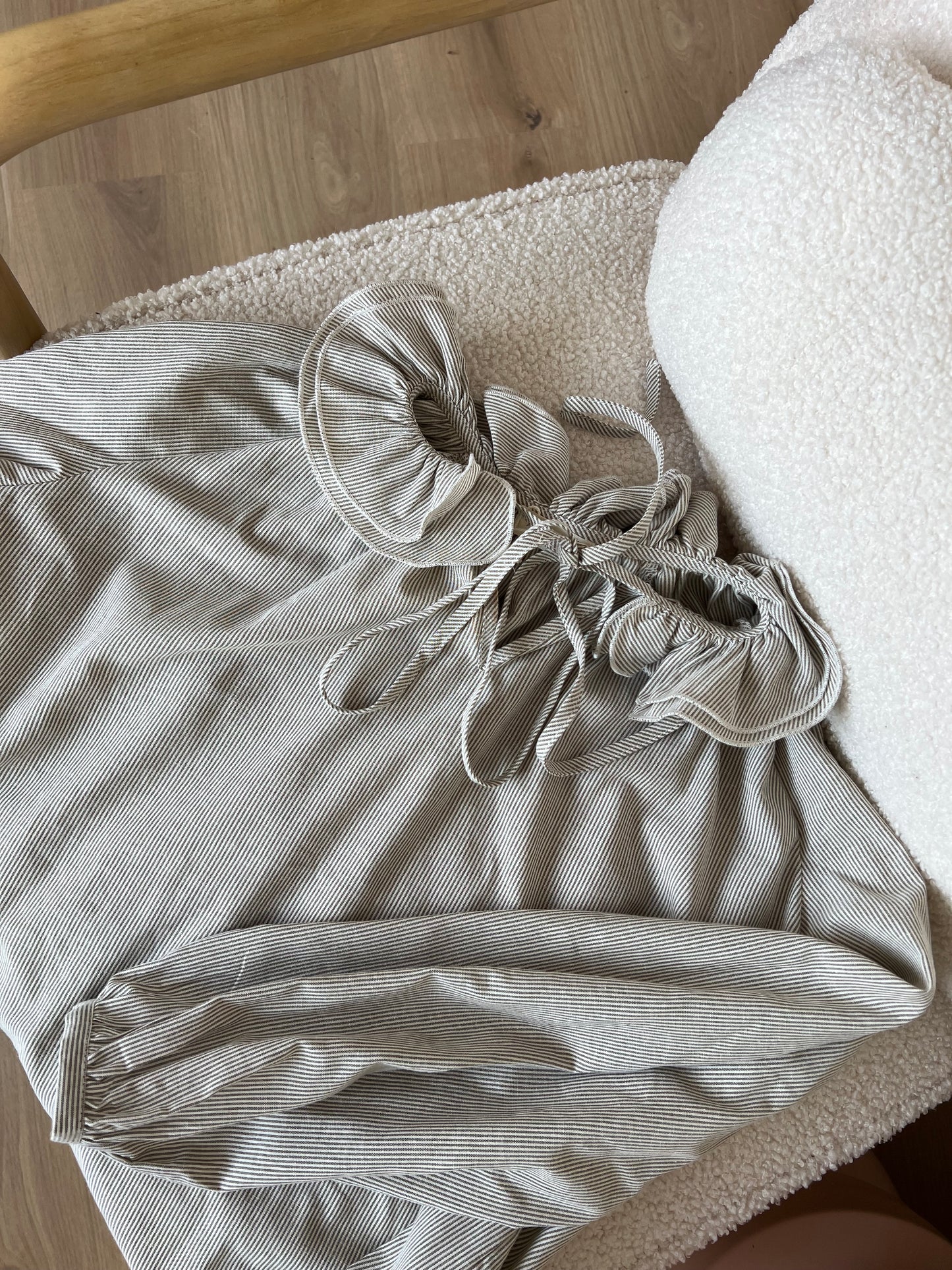 Blouse à col volanté Thelma
