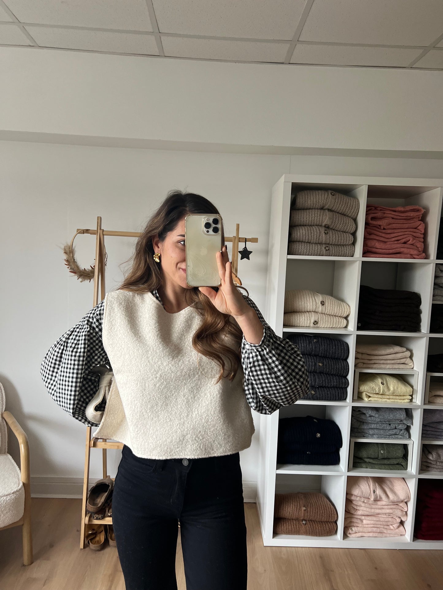 Pull sans manche avec nœuds Jeanne écru