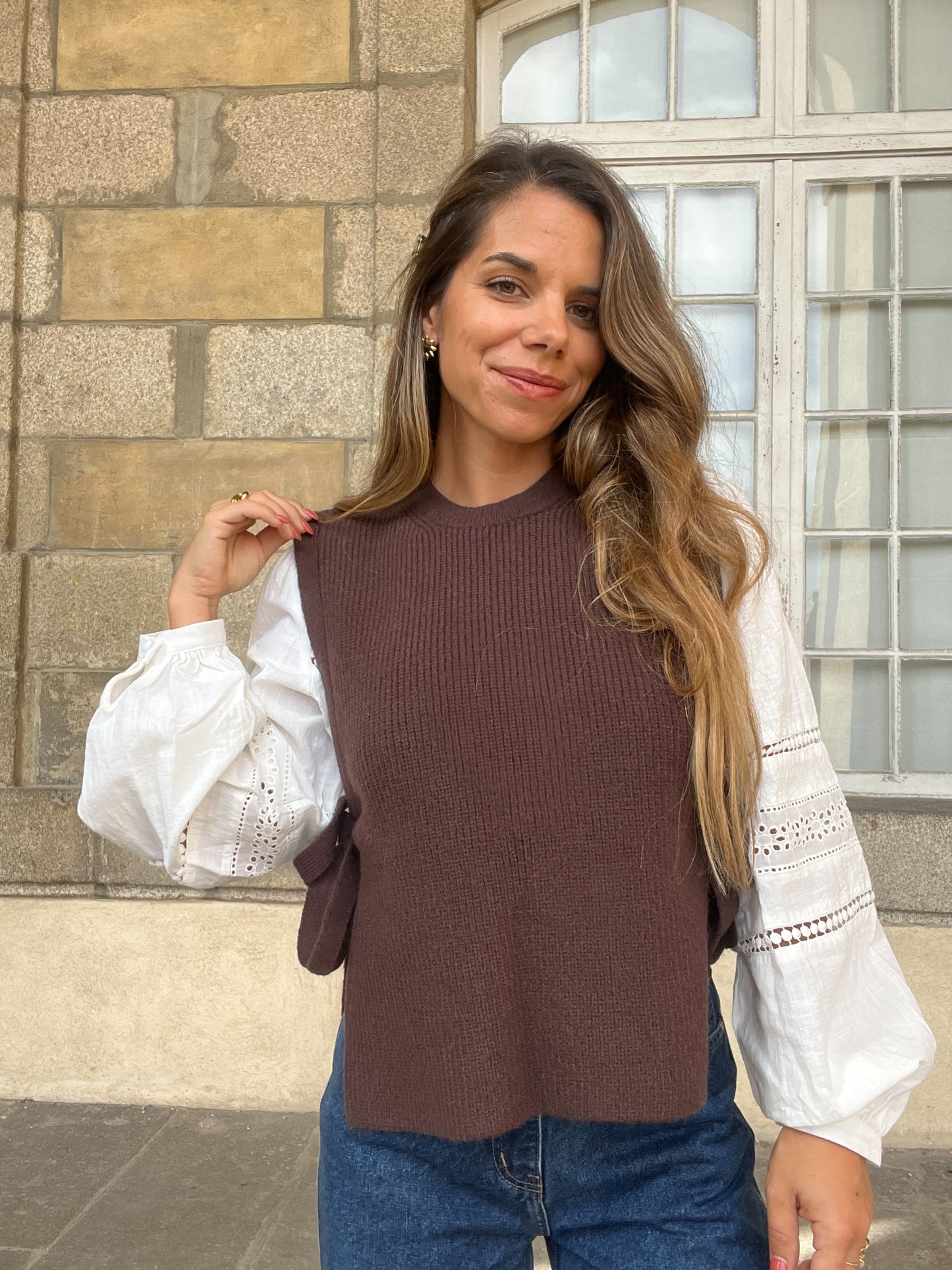 Pull sans manches à noeuds marron Valentine