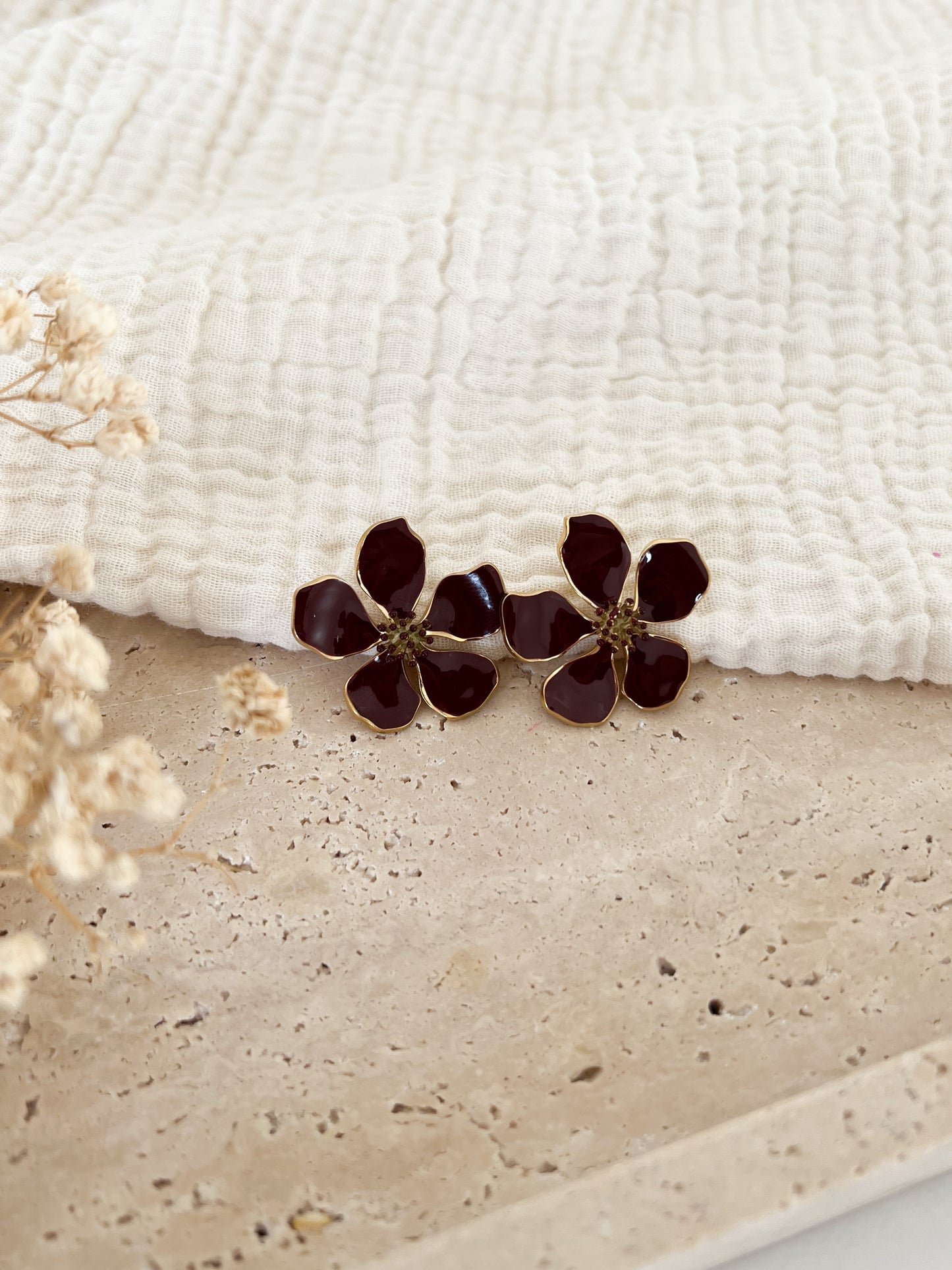 Boucles d'oreille mini Magnolia bordeaux