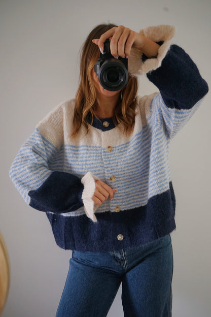 Cardigan Marisol blanc rayé bleu marine