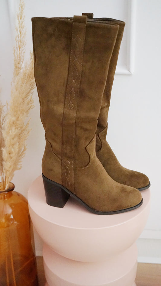 Bottes en suédine Léane marron clair