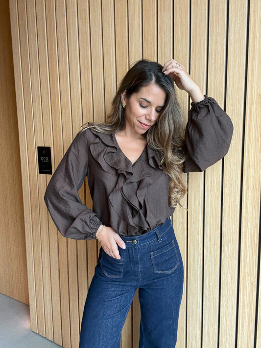 Blouse volantée chocolat Adèle