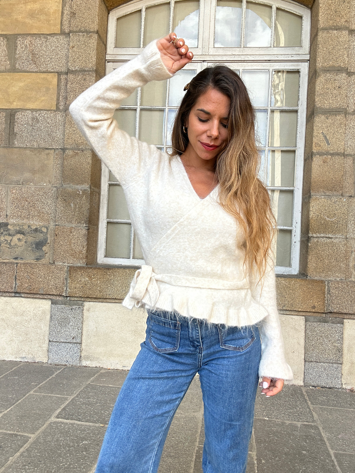 Cardigan à noeud Helena beige