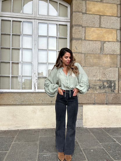 Blouse Esmée à volants vert menthe