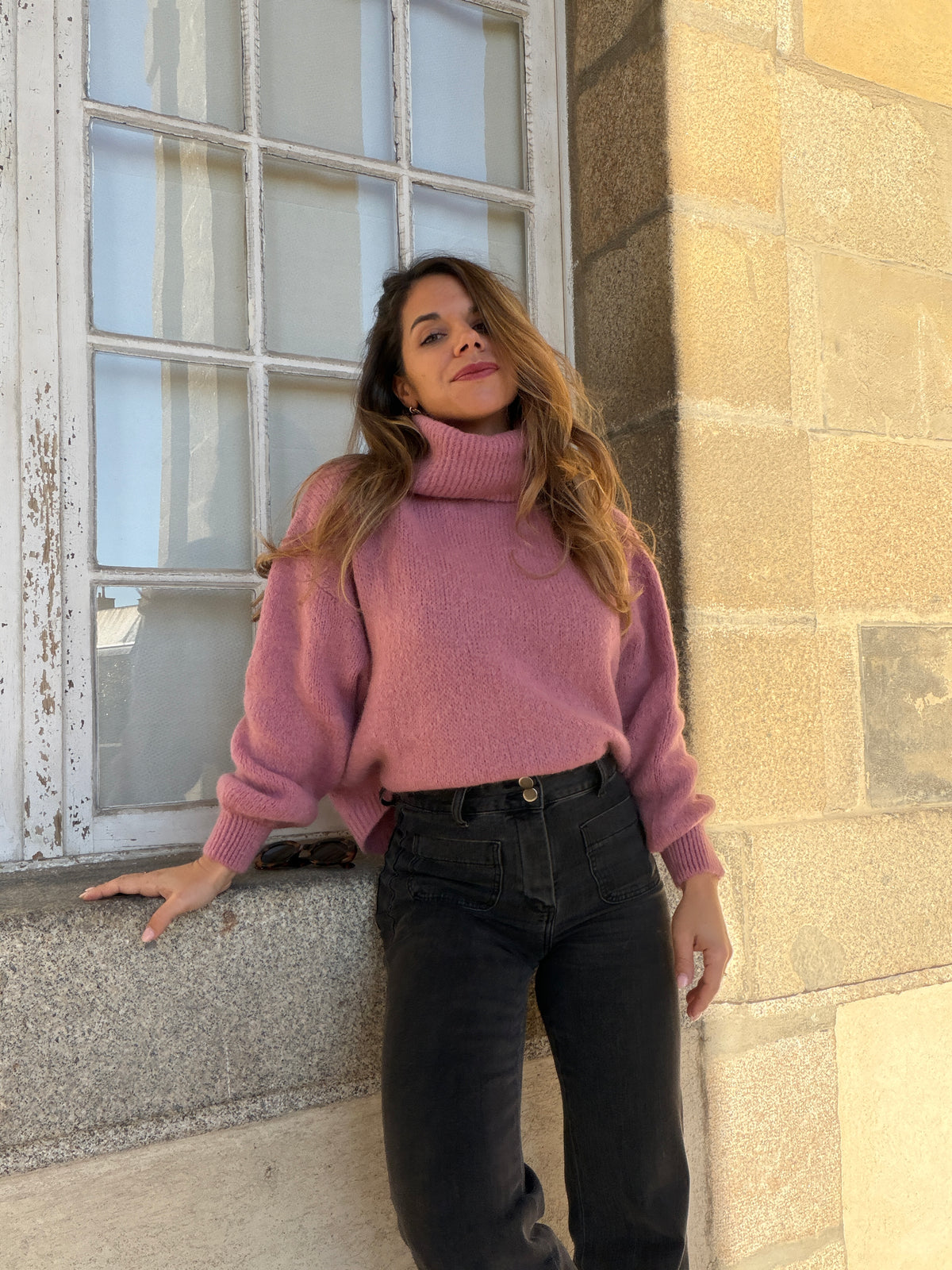 Maille col roulé en mohair et laine Faustine vieux rose