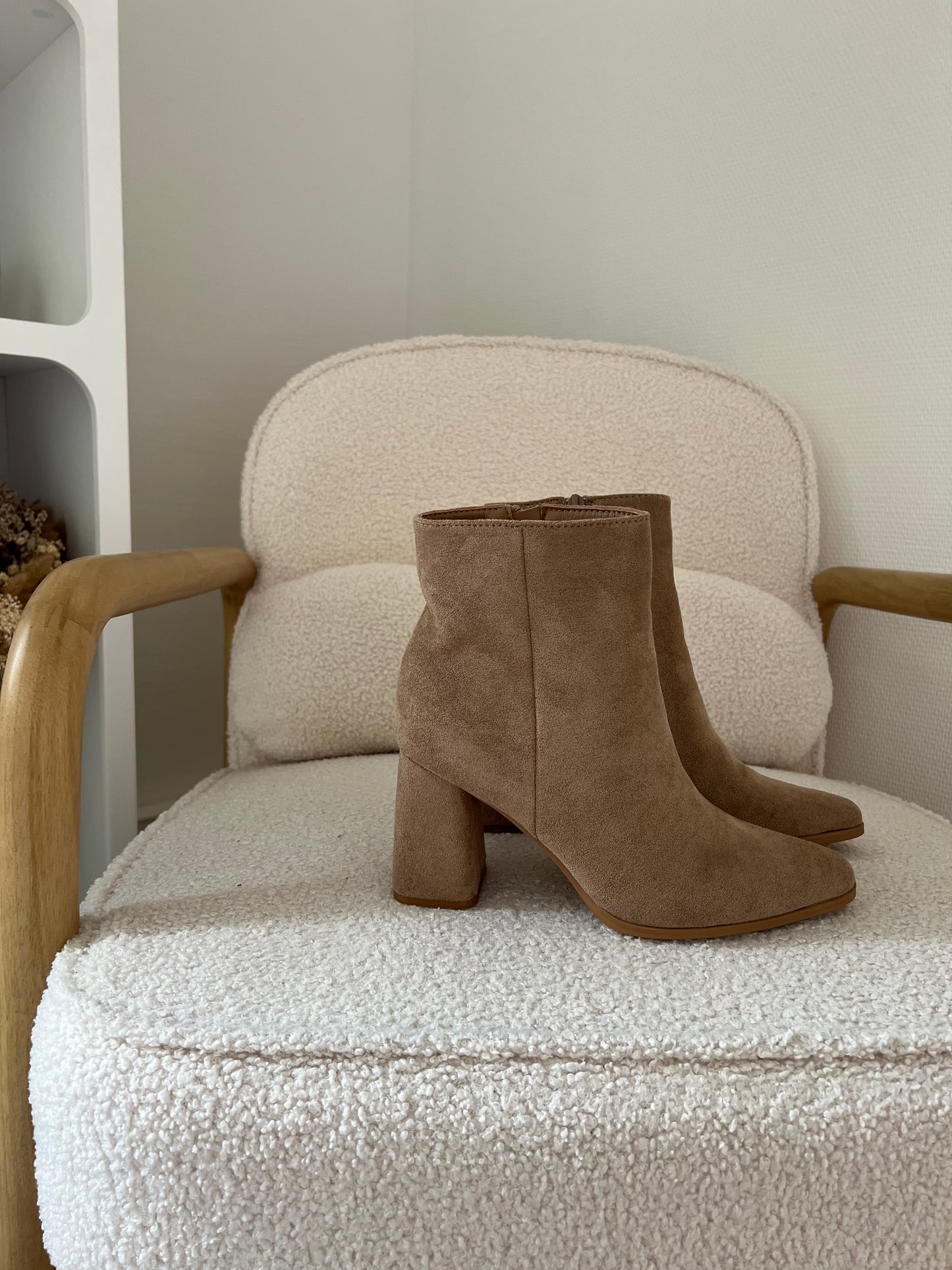 Bottines en suédine Mia beige
