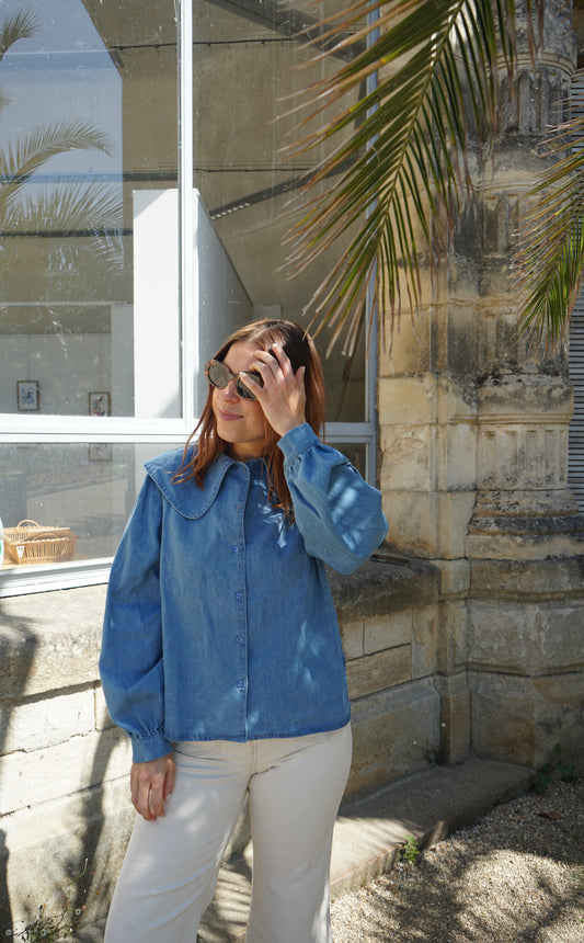 Blouse à col large denim clair Billie