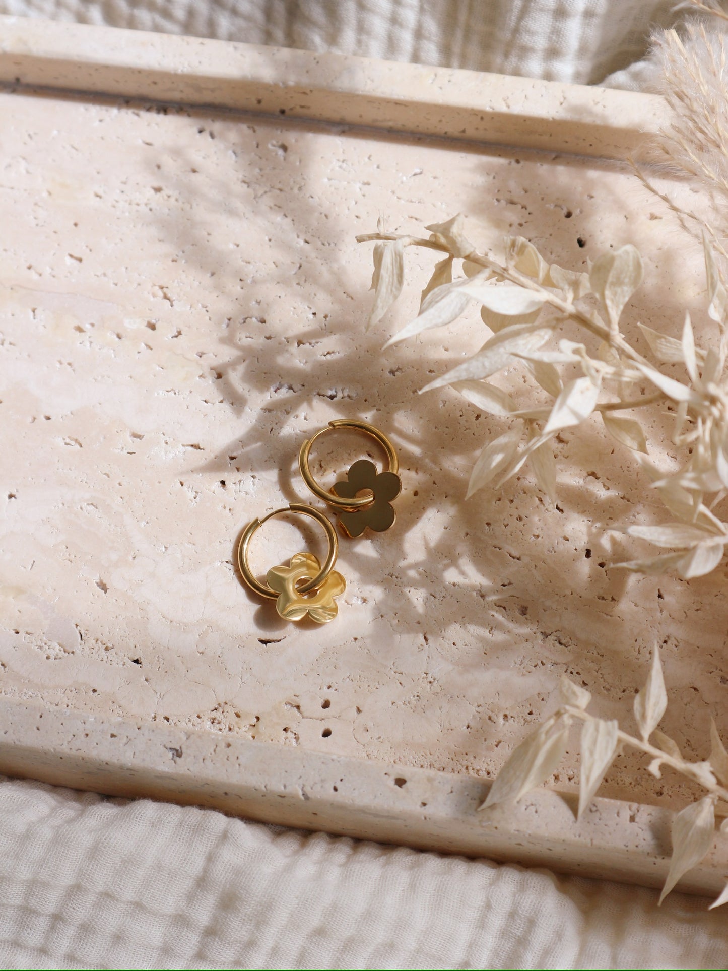 Boucles d'oreille Fleur Or