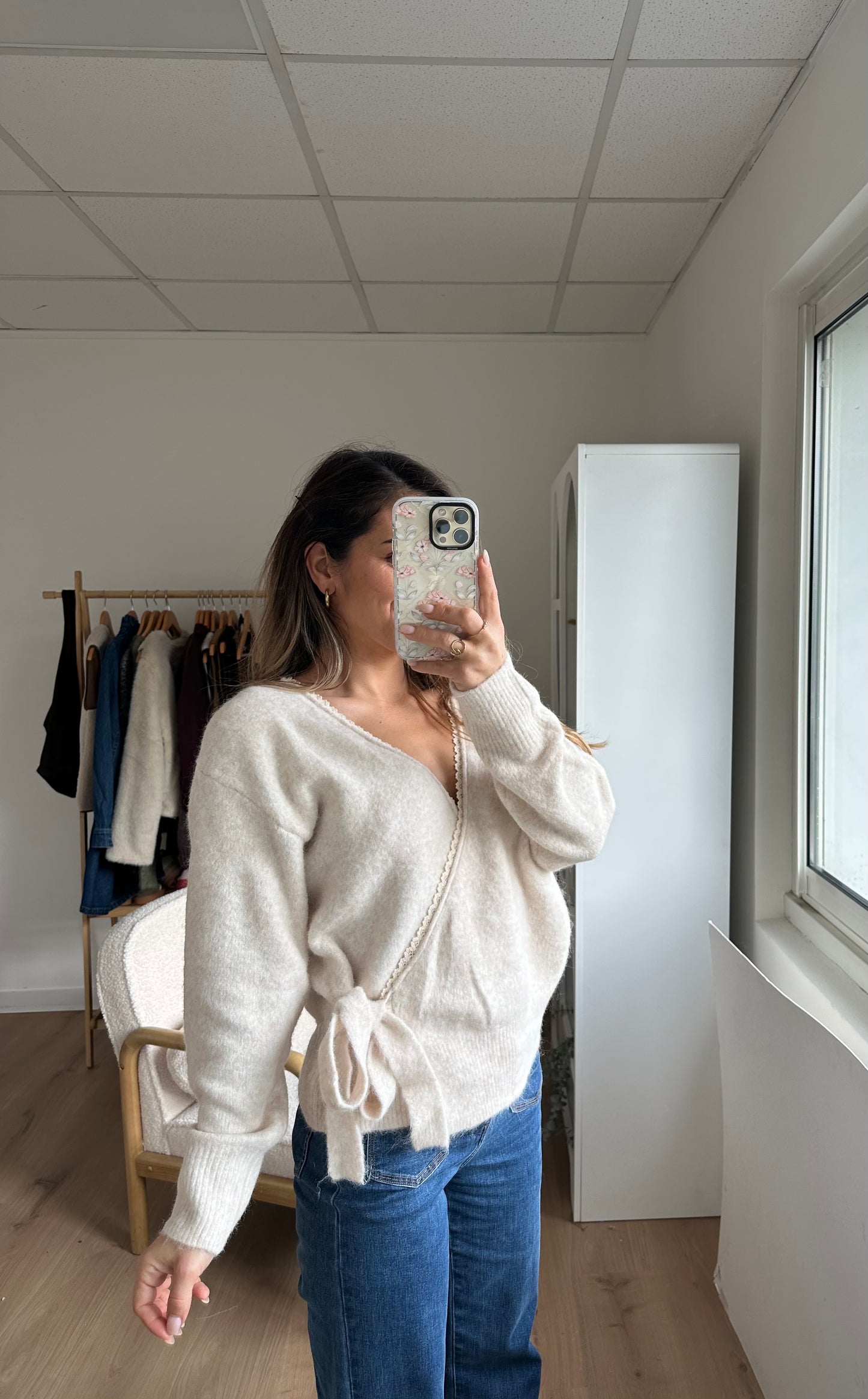Cardigan à noeud Chloé beige