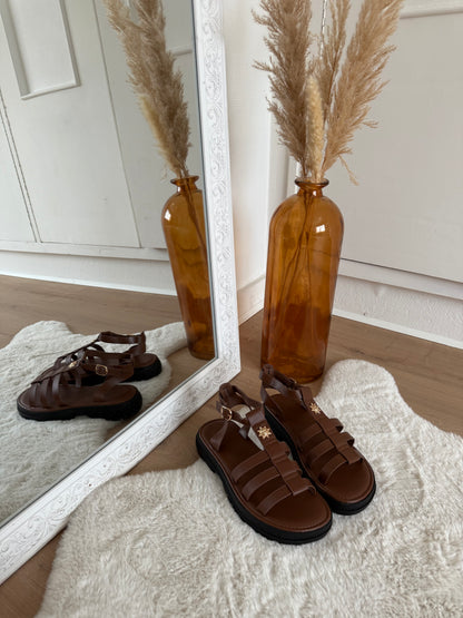 Sandales plates chocolat Amalia