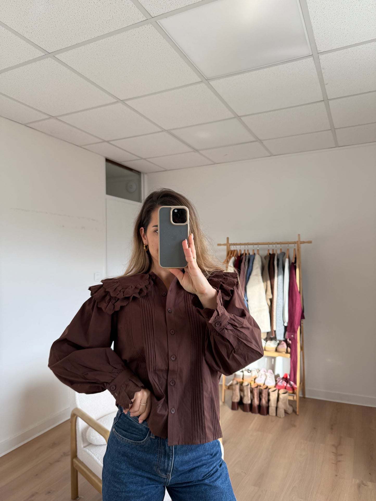 Blouse à col large chocolat Agnès