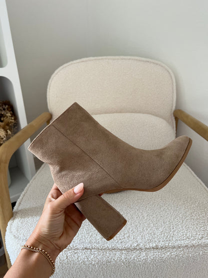 Bottines en suédine Mia beige