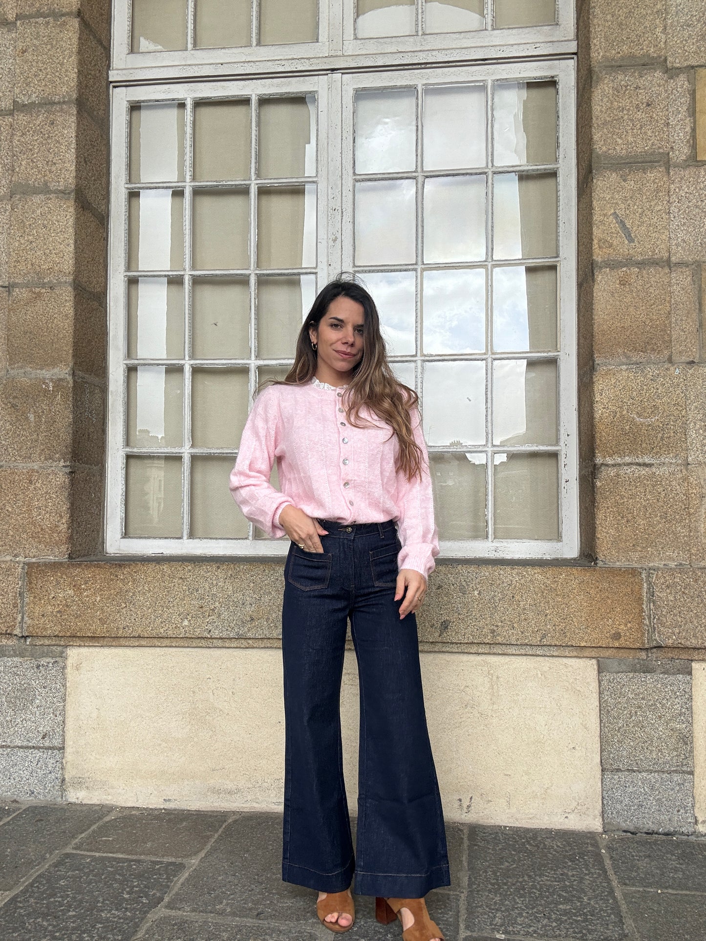 Cardigan Lola baby rose à col dentelle