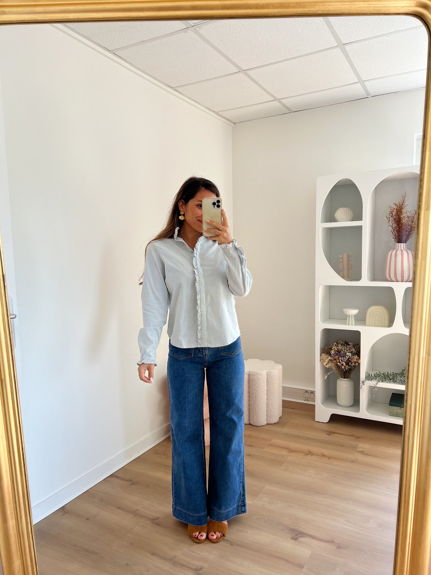 Blouse à col volanté Gaïa bleue
