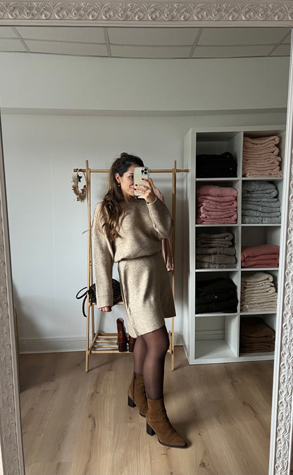 Robe Edith beige (Ensemble Jupe et Pull)