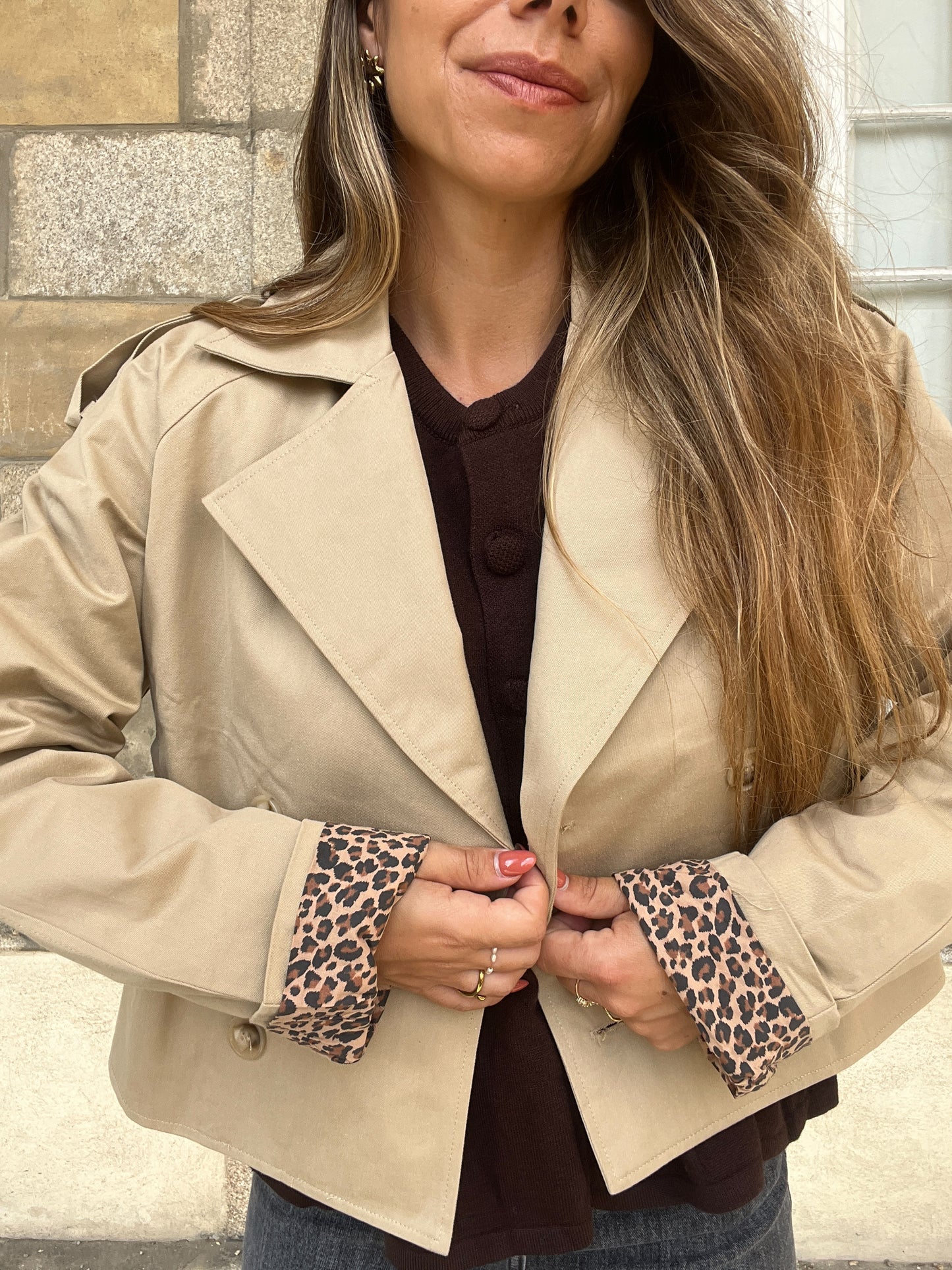 Trench court Camille léopard