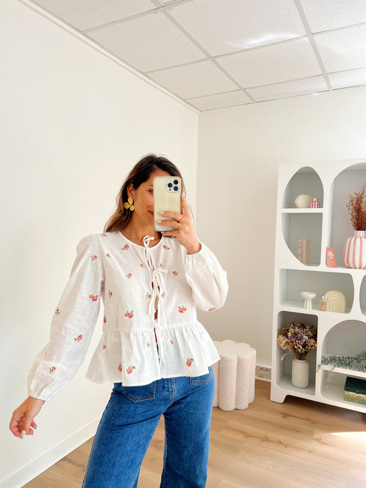 Blouse brodée à noeuds Silvia