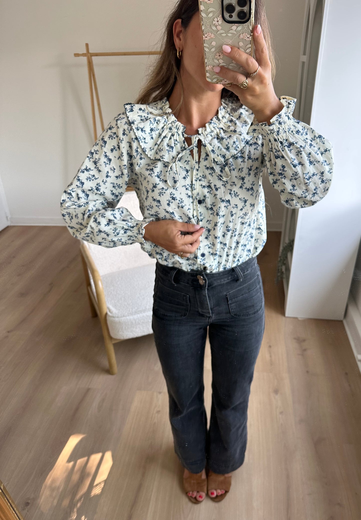Blouse à col large fleurie Maria
