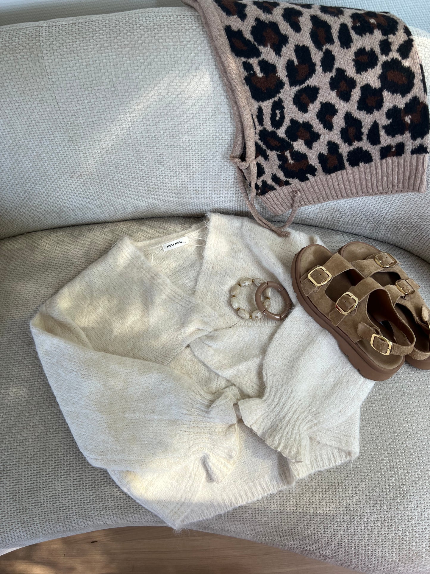 Pull en laine beige Olympe