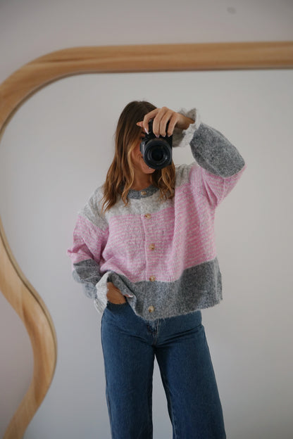 Cardigan Marisol Gris rayé rose