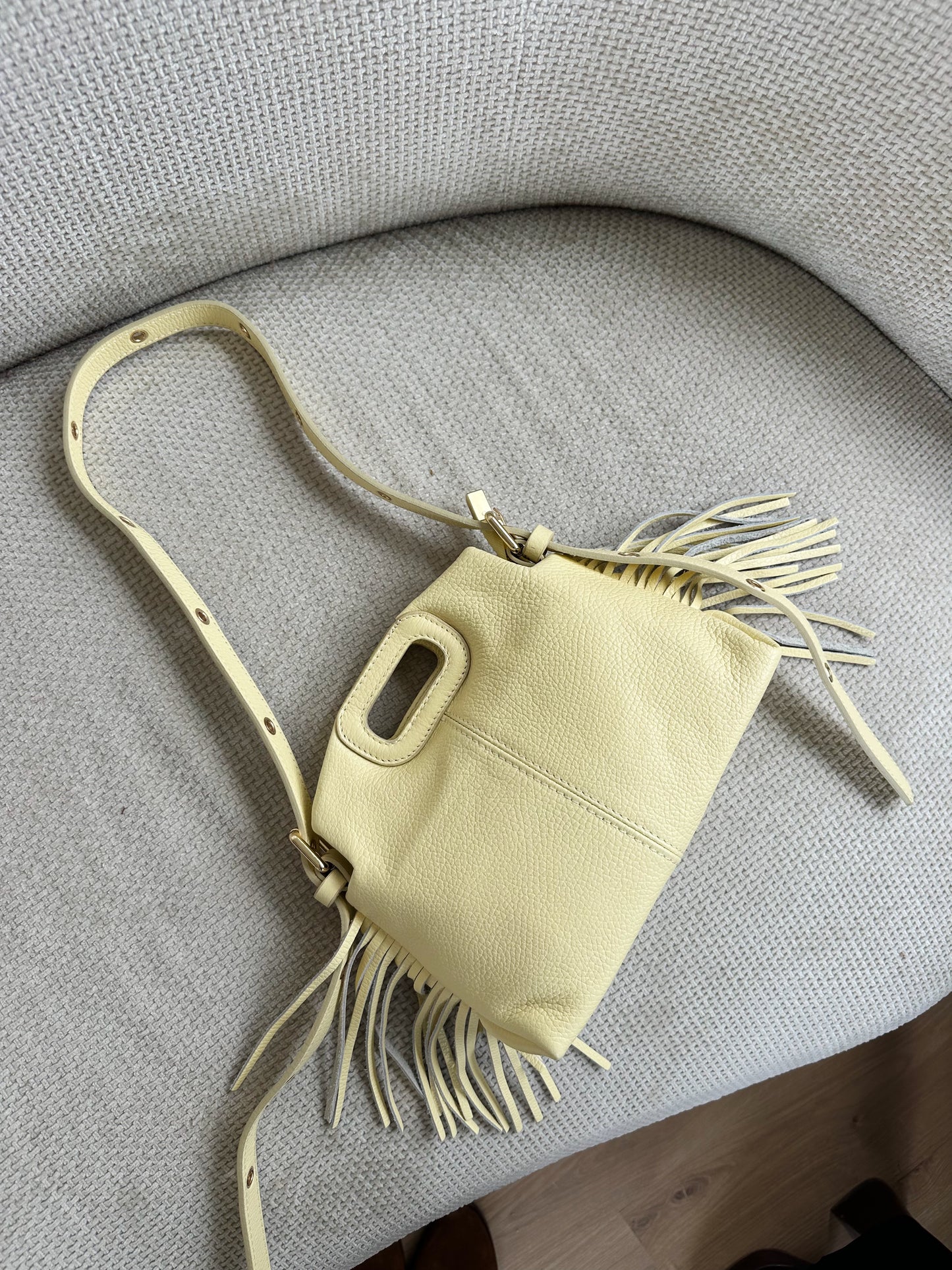 Sac à main en cuir Jodie jaune pâle