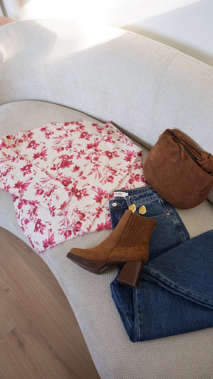 Pull Capucine à fleurs rouges