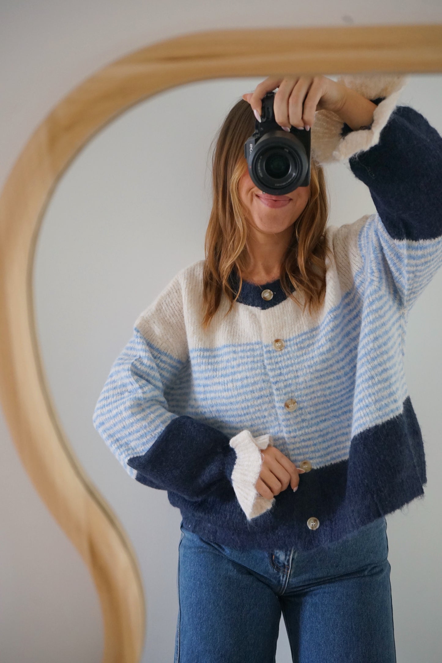 Cardigan Marisol blanc rayé bleu marine