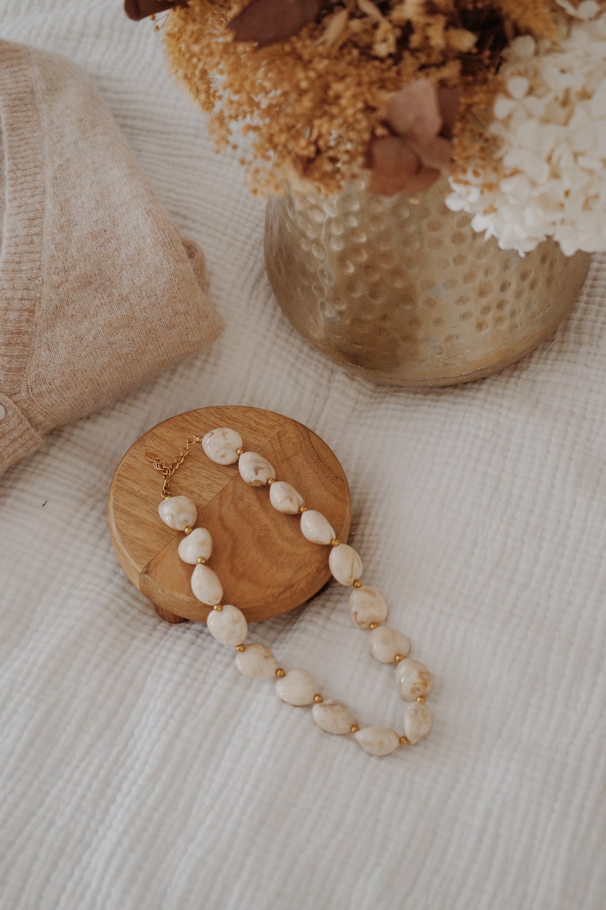Collier perle beige nacré