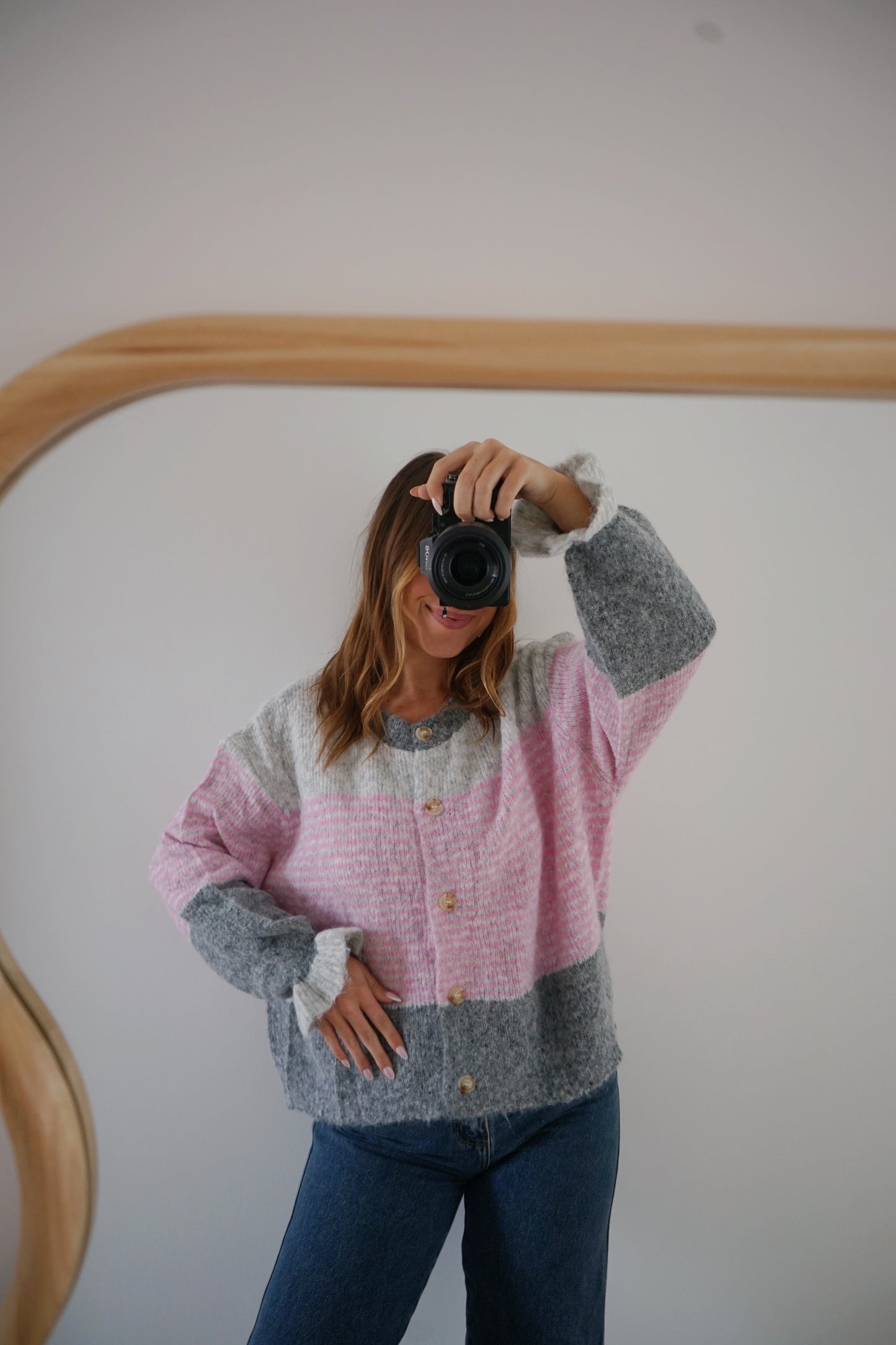 Cardigan Marisol Gris rayé rose