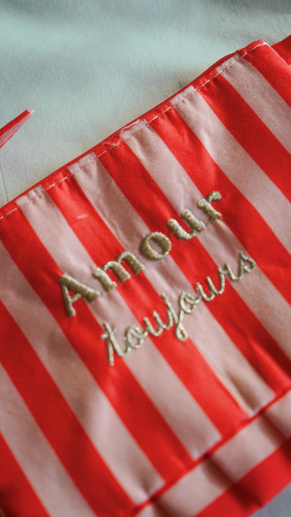 Pochette froufrou Amour toujours rose fushia
