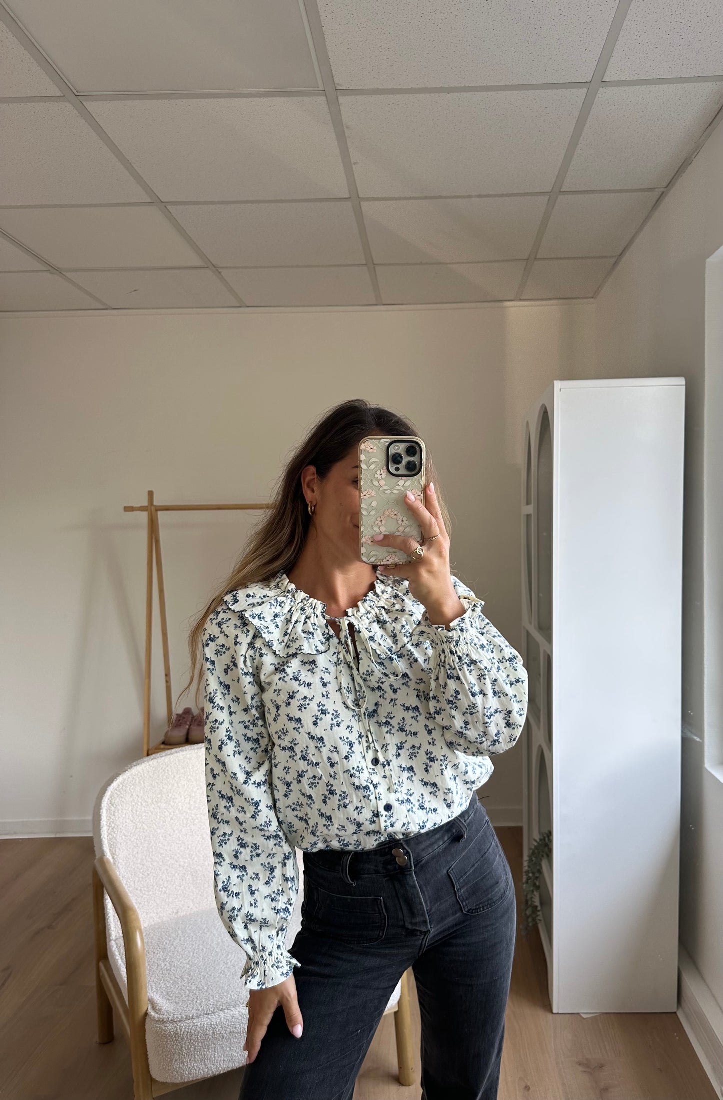 Blouse à col large fleurie Maria
