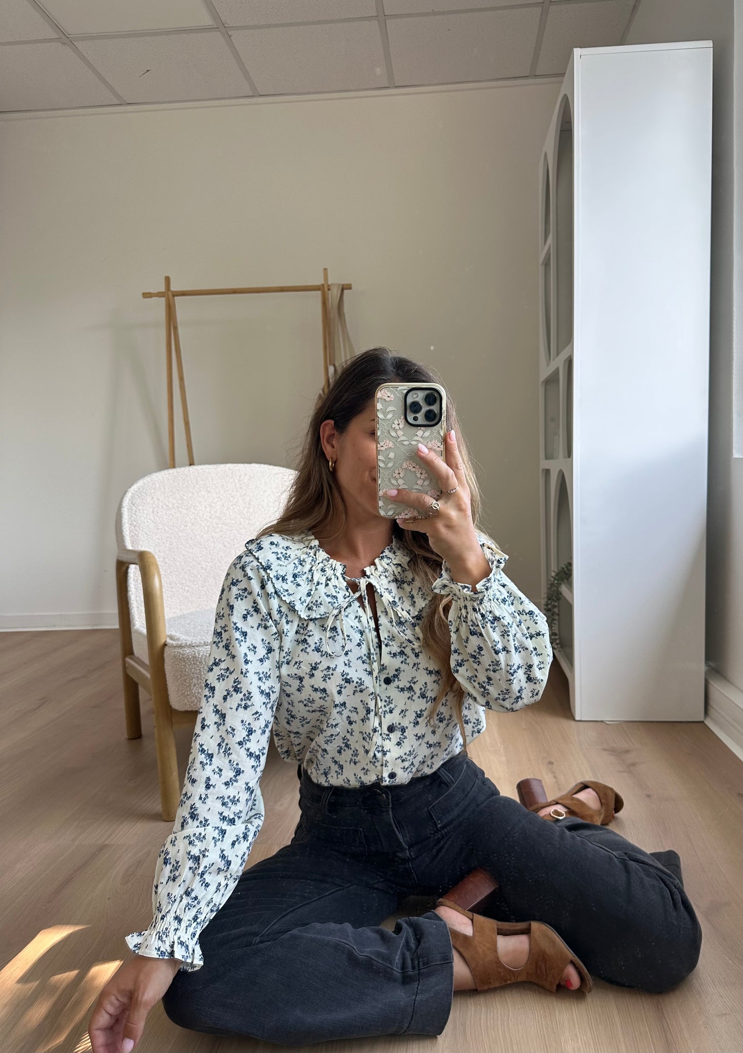 Blouse à col large fleurie Maria