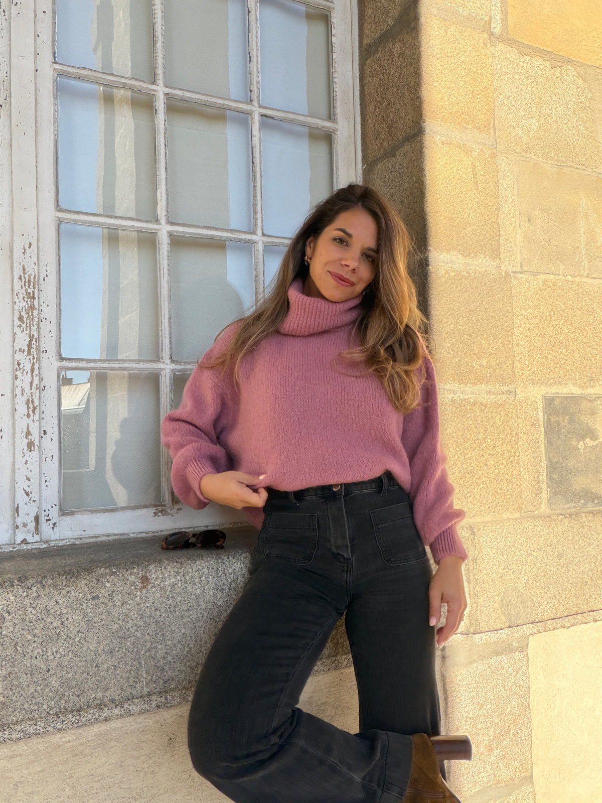 Maille col roulé en mohair et laine Faustine vieux rose
