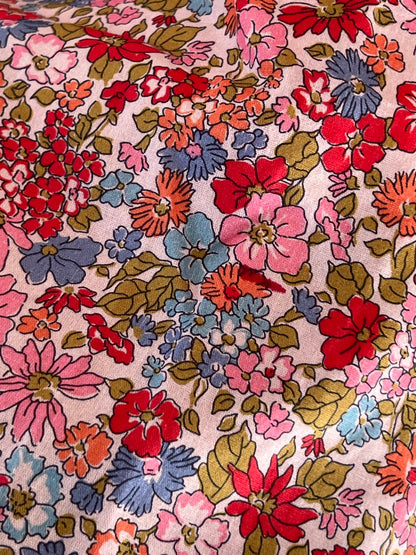 Blouse fleurie à manches courtes