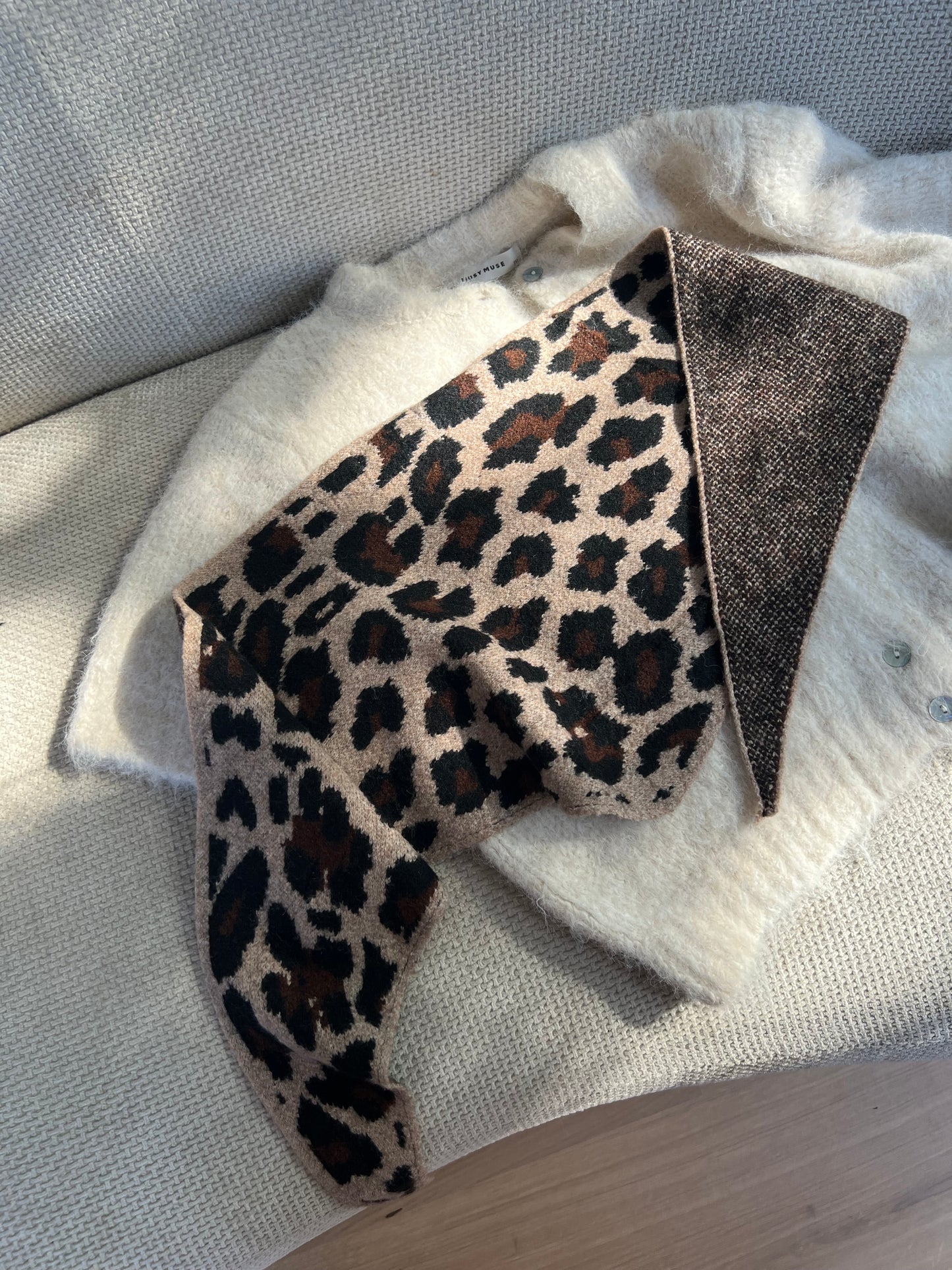 Bandana en laine léopard
